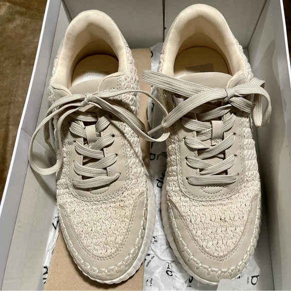 👟 Dolce Vita Fay Sneakers - Picture 2 of 11